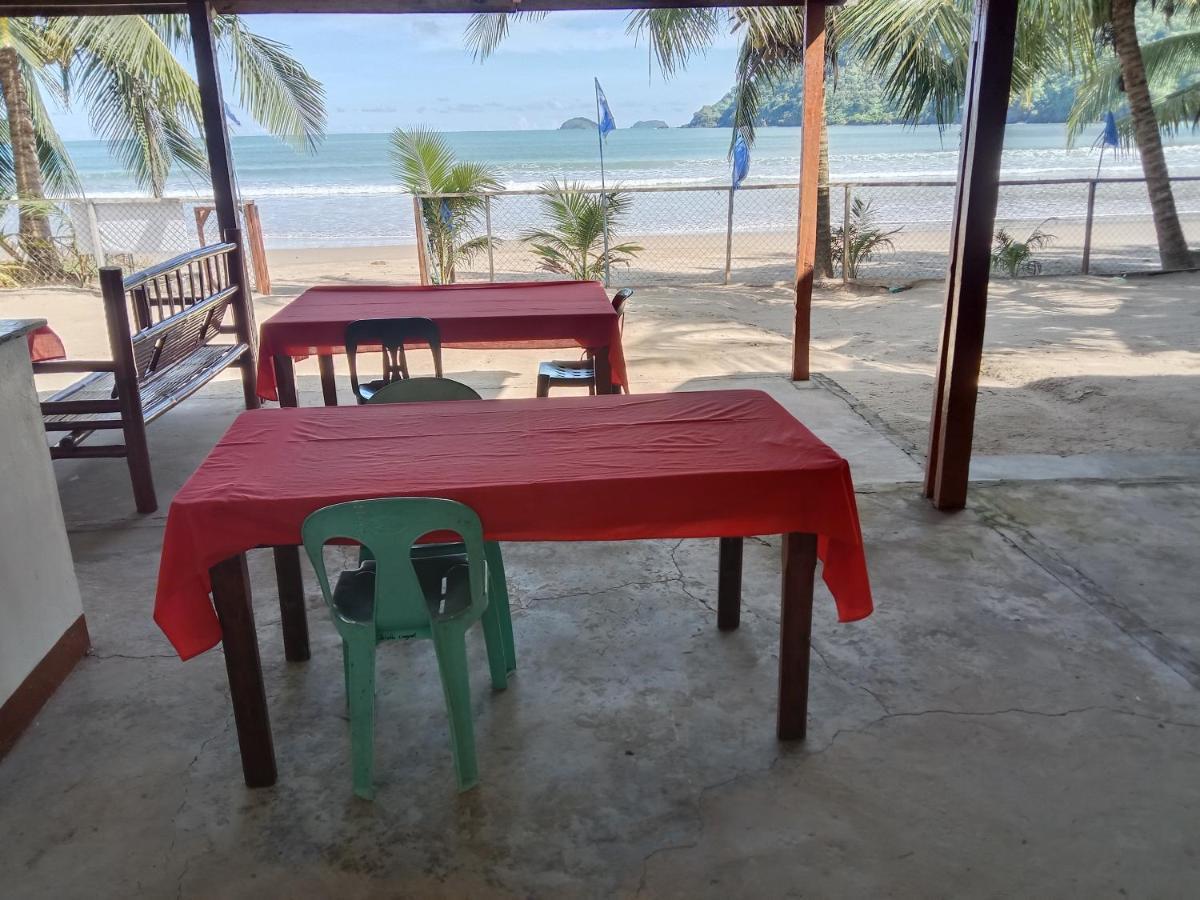 Bucana Beachfront Guesthouse El Nido Luaran gambar