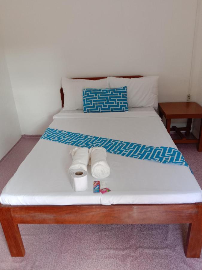 Bucana Beachfront Guesthouse El Nido Luaran gambar